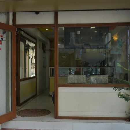 Hotel Krishna Ahmedabad Eksteriør bilde