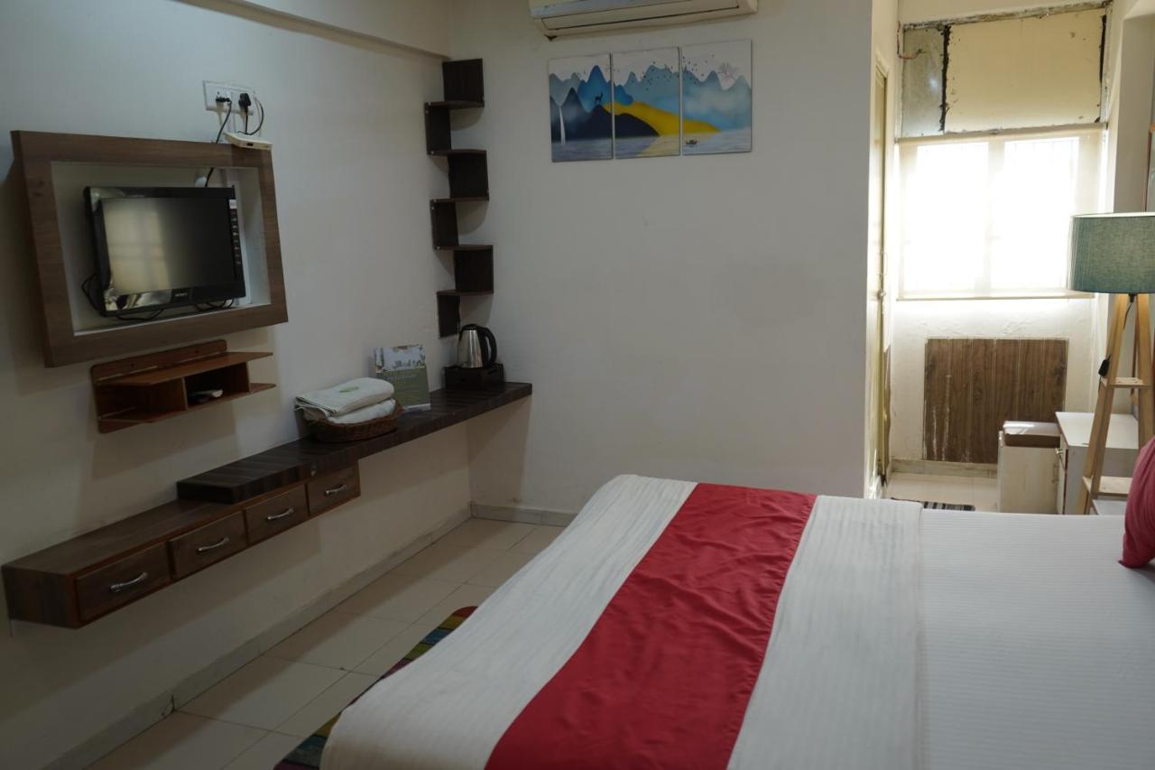 Hotel Krishna Ahmedabad Eksteriør bilde