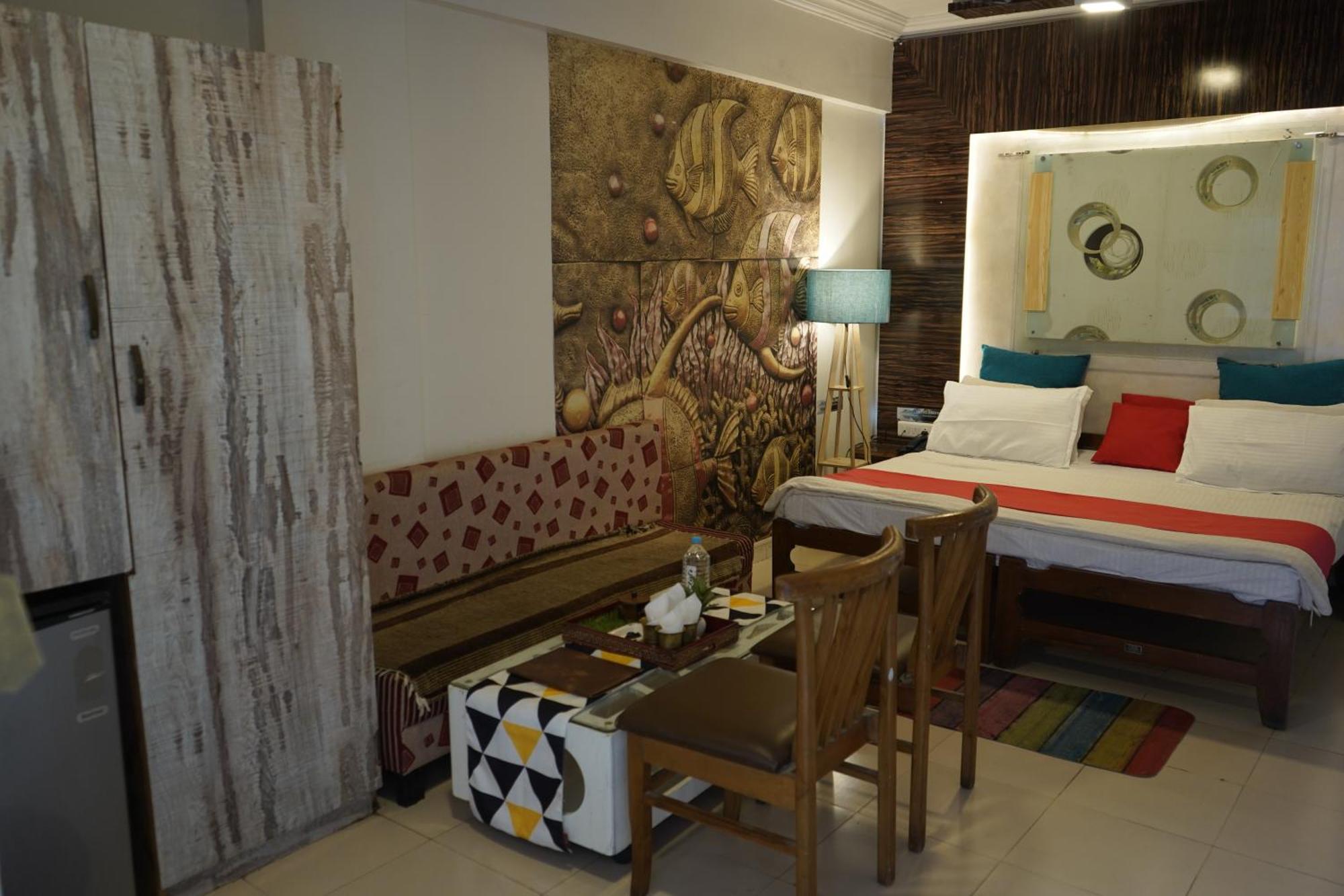 Hotel Krishna Ahmedabad Eksteriør bilde